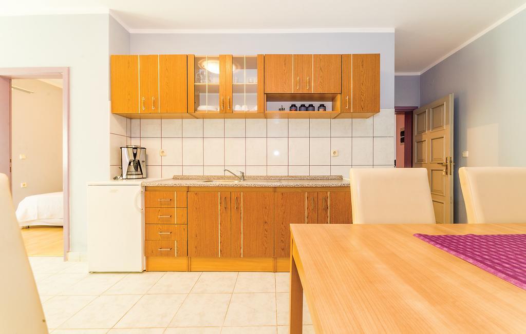Apartments Stojanovic 비르 객실 사진