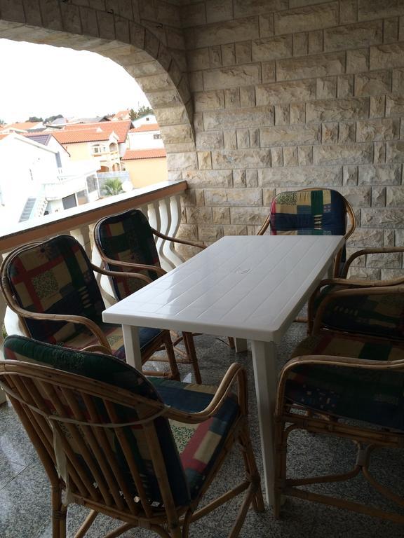 Apartments Stojanovic 비르 객실 사진